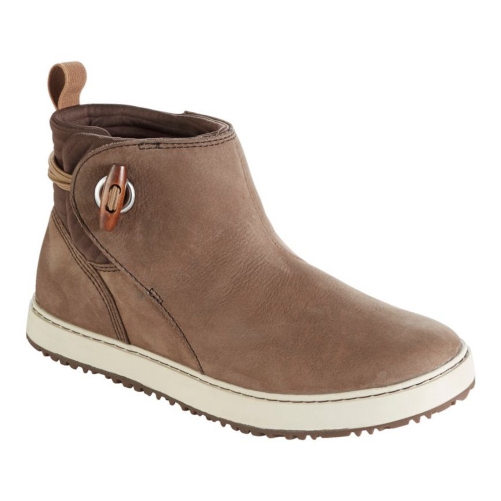 LL Bean mountainside Toggle  Brown Leather Ankle Boots size 7.5